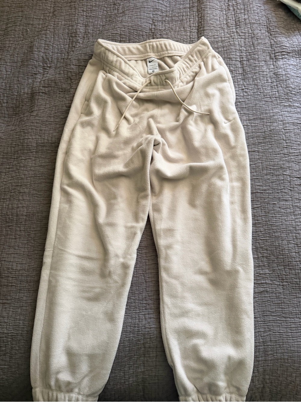 Nike Women’s Cream Fleece Joggers